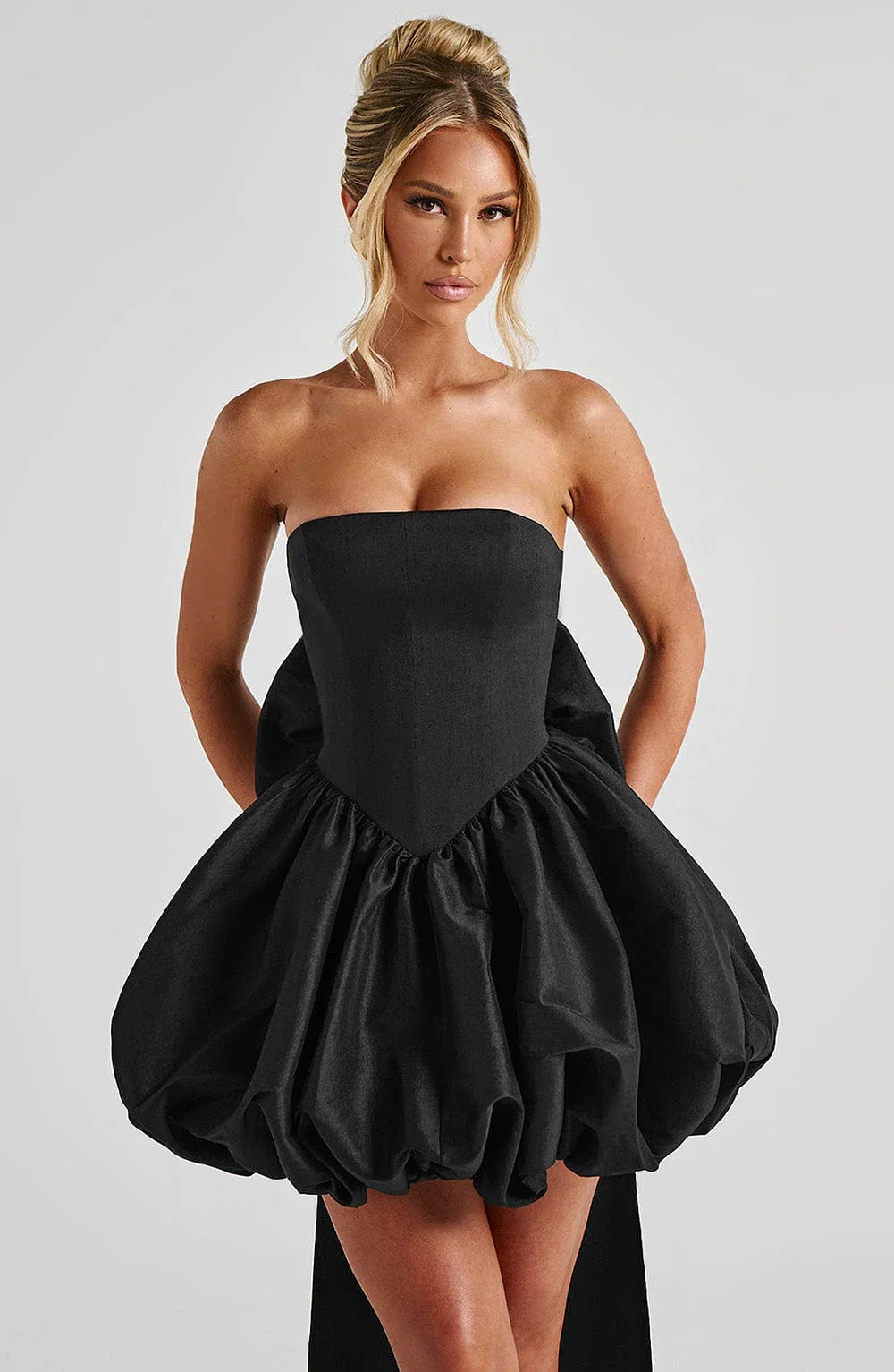 MAELIA MINI DRESS – BLACK