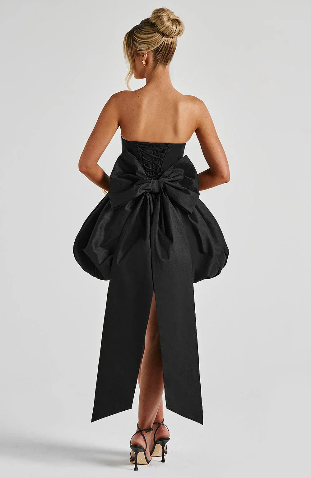 MAELIA MINI DRESS – BLACK